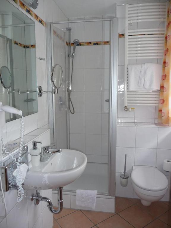 Hotel Zum Waldhorn Peterstal Pokoj fotografie